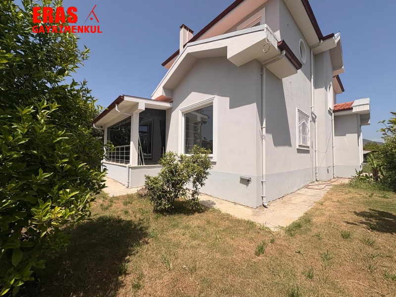 Dalaman'da Kiral�k M�stakil  4+1 Villa