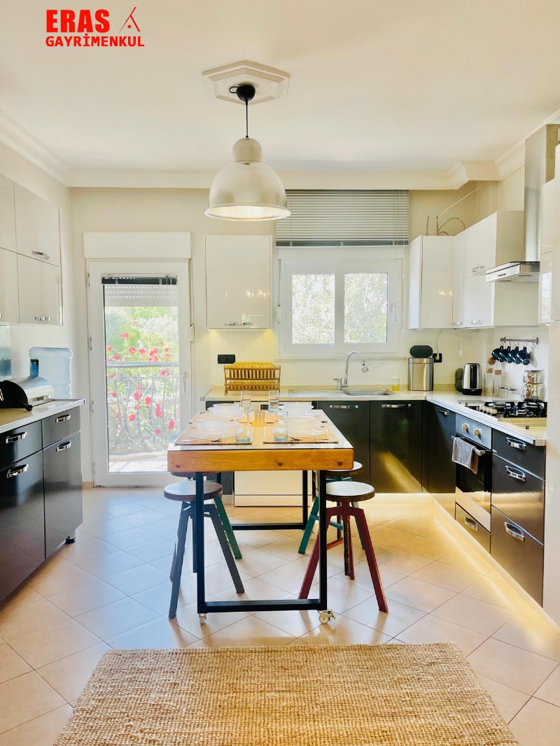 Dalaman'da Kiralk Mstakil Havuzlu Eyal 3+1 Villa