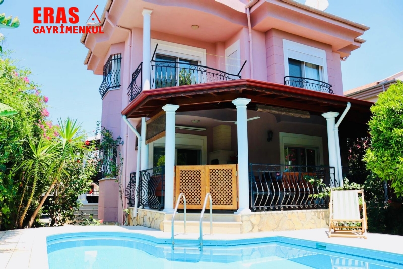 Dalaman'da Kiralk Mstakil Havuzlu Eyal 3+1 Villa