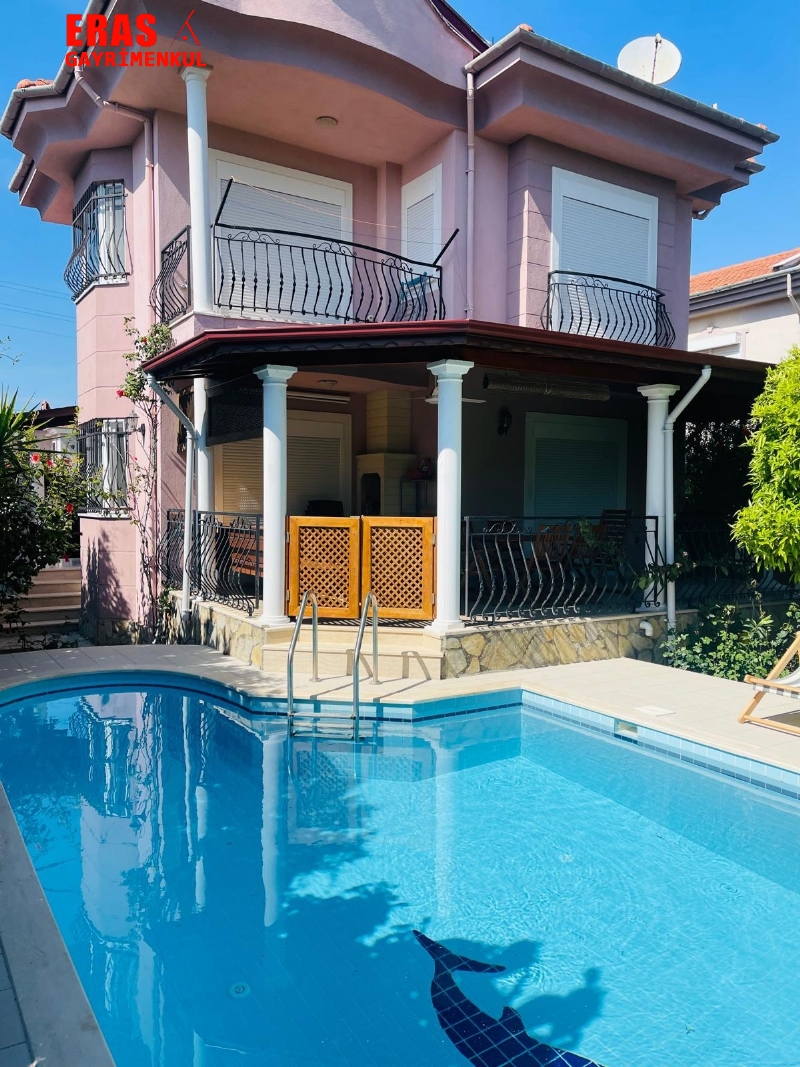 Dalaman'da Kiralk Mstakil Havuzlu Eyal 3+1 Villa