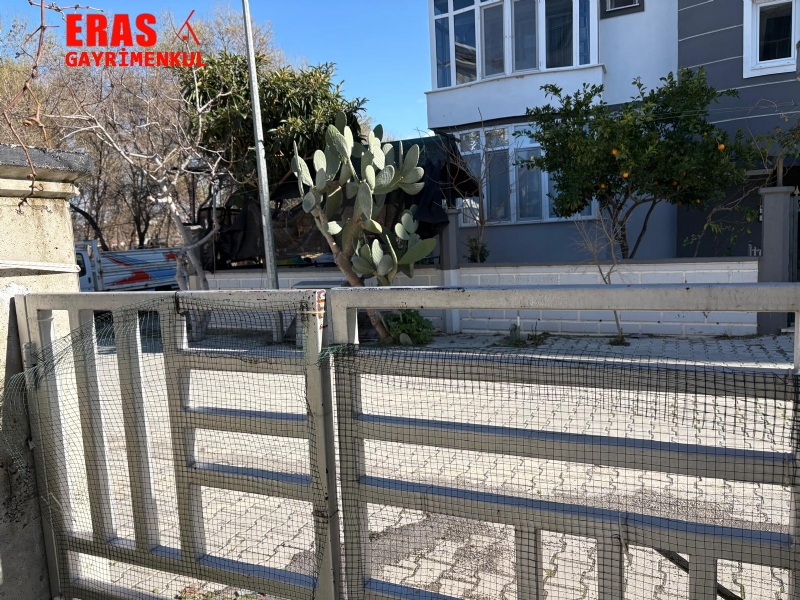 Dalaman'da Merkezde Sat�l�k 1+1 Ara Kat Daire