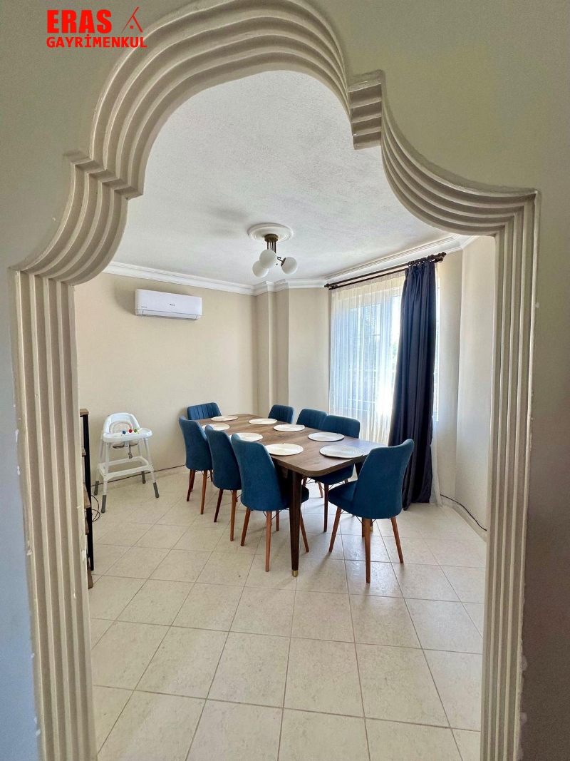 Dalaman'da Sat�l�k Y�zme Havuzlu 3+1 Villa