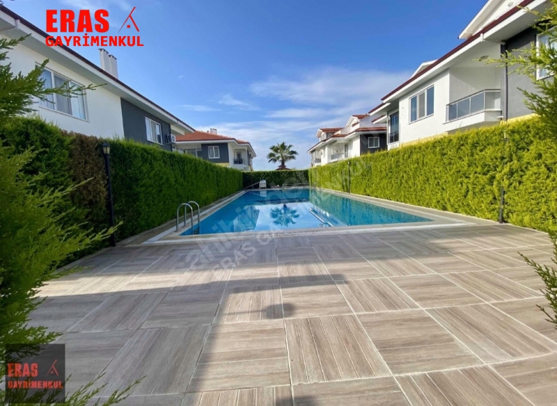 Dalaman'da Sat�l�k Y�zme Havuzlu Sitede 1+1 E�yal� Daire