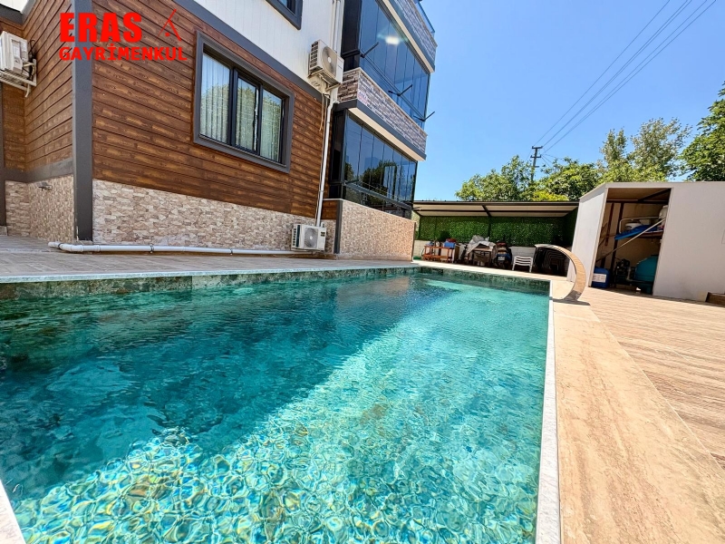 Dalaman'da Ye�il Alan Manzaral� Sat�l�k 1+1 Havuzlu Ara Kat Daire