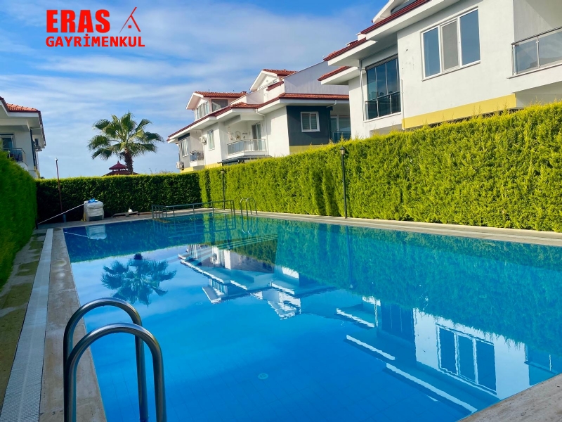 Dalaman'da Y�zme Havuzlu Sitede Sat�l�k 1+1 E�yal� Daire
