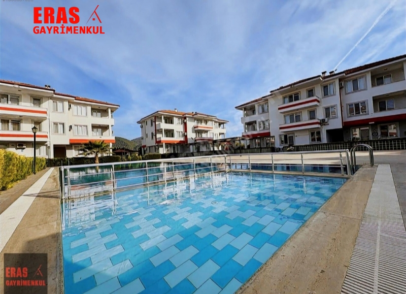 Dalaman'da Y�zme Havuzlu Sitede Sat�l�k 1+1 E�yal� Daire