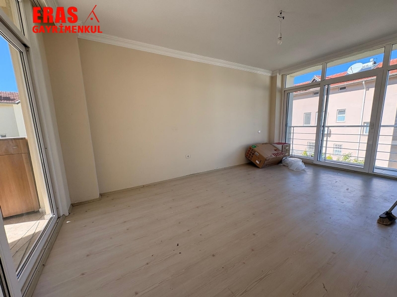 Dalaman'da Y�zme Havuzlu Sitede Sat�l�k 2+1 Daire