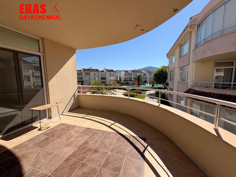 Dalaman'da Y�zme Havuzlu Sitede Sat�l�k 2+1 Daire