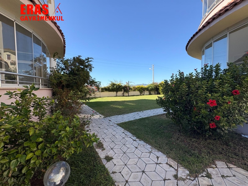 Dalaman'da Y�zme Havuzlu Sitede Sat�l�k 2+1 Daire